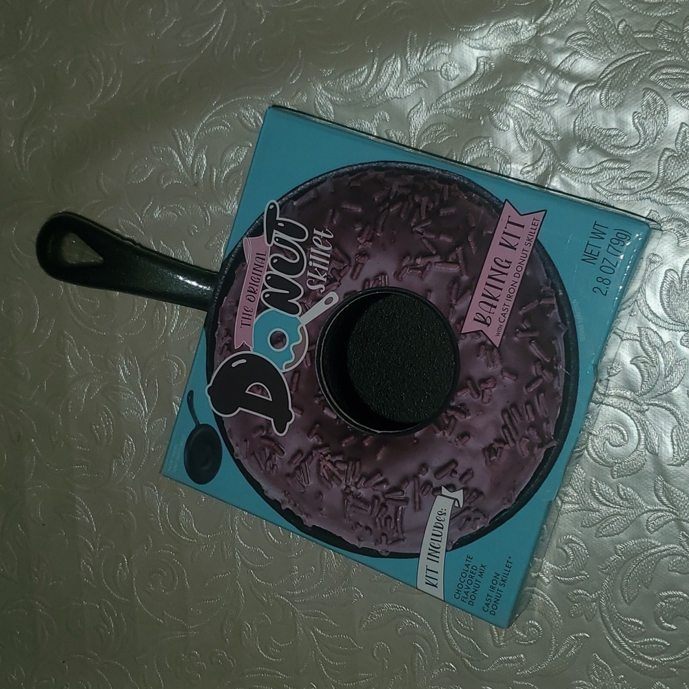 Brand new baking donut kit
